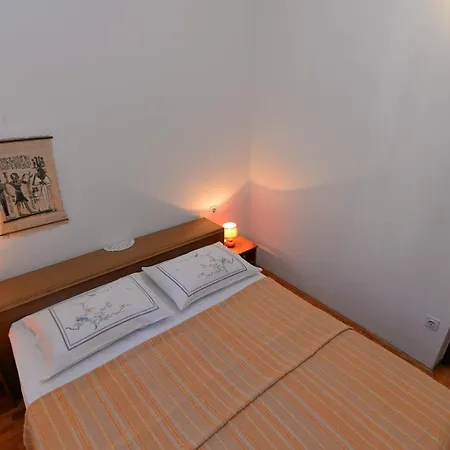 Apartment Nina